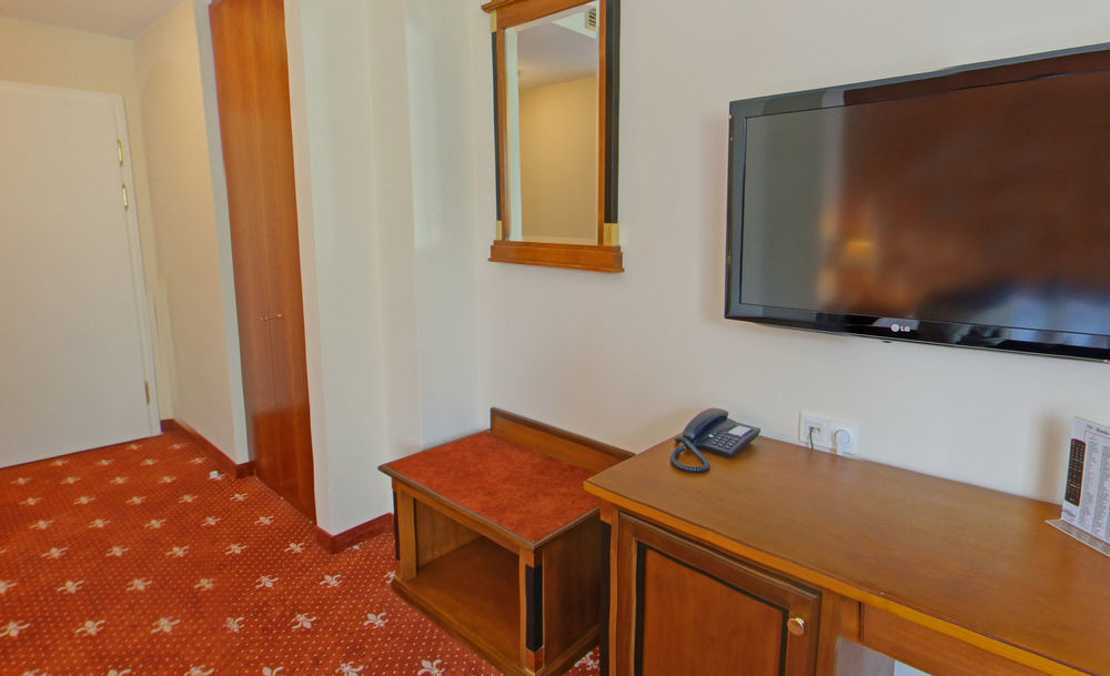 Dormero Hotel 布格豪森 外观 照片